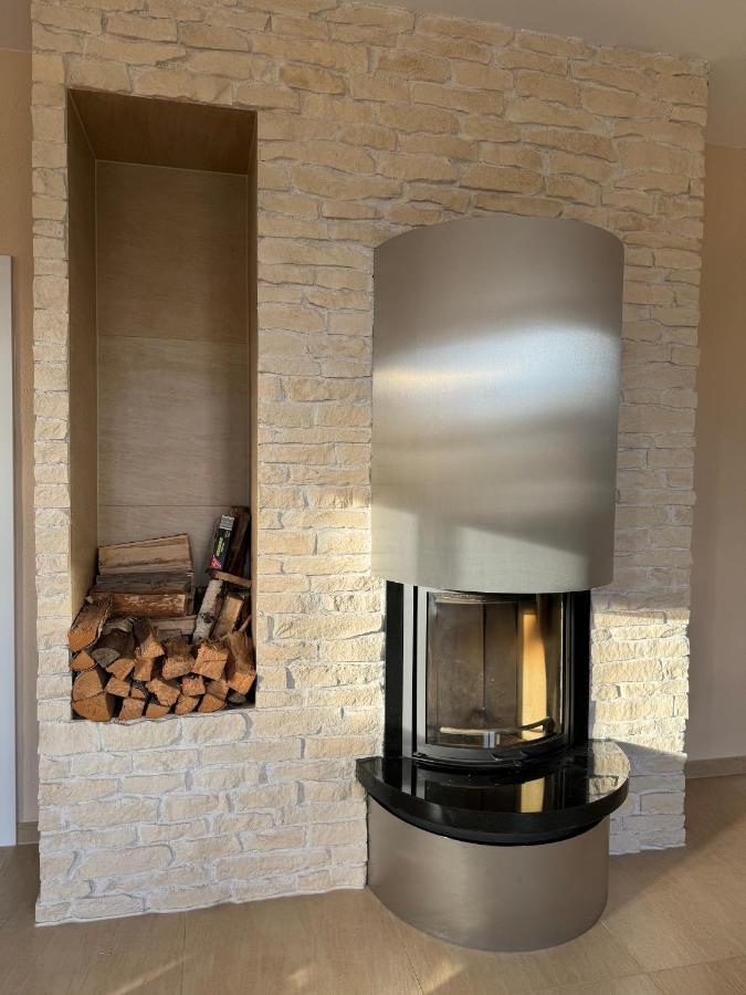 205 Qm "Traumtor" Mit Sauna, Whirlpool, Kamin Und 3 Terrassen Mit Blick In Die Boehmisch Saechsische Schweiz Dresden Ngoại thất bức ảnh