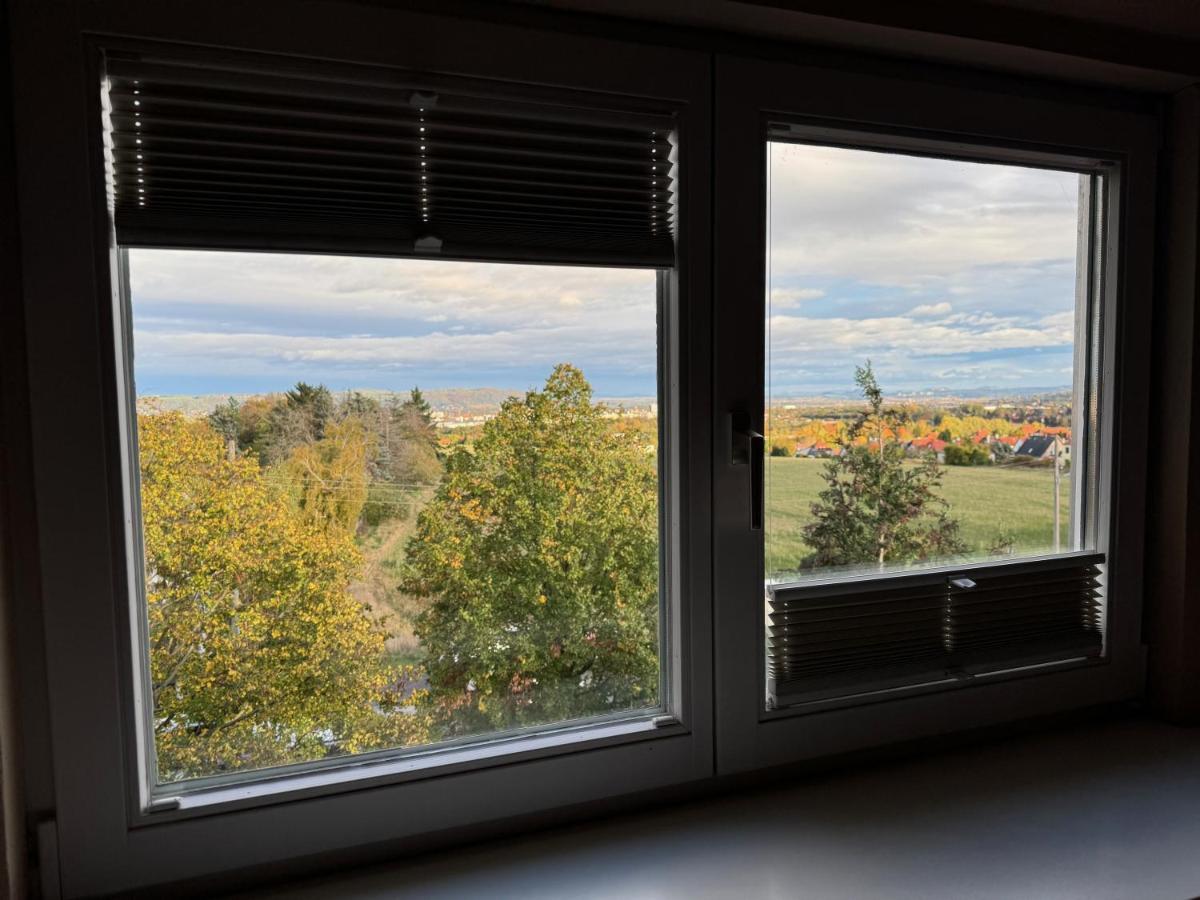 205 Qm "Traumtor" Mit Sauna, Whirlpool, Kamin Und 3 Terrassen Mit Blick In Die Boehmisch Saechsische Schweiz Dresden Ngoại thất bức ảnh